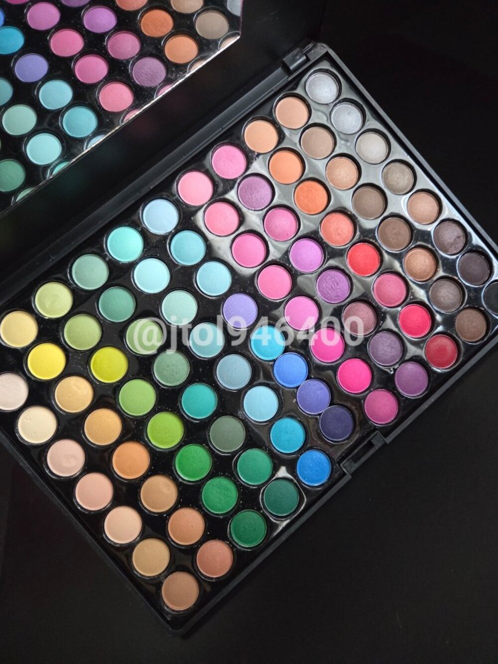Coastal Scents 88 Eyeshadow Palette